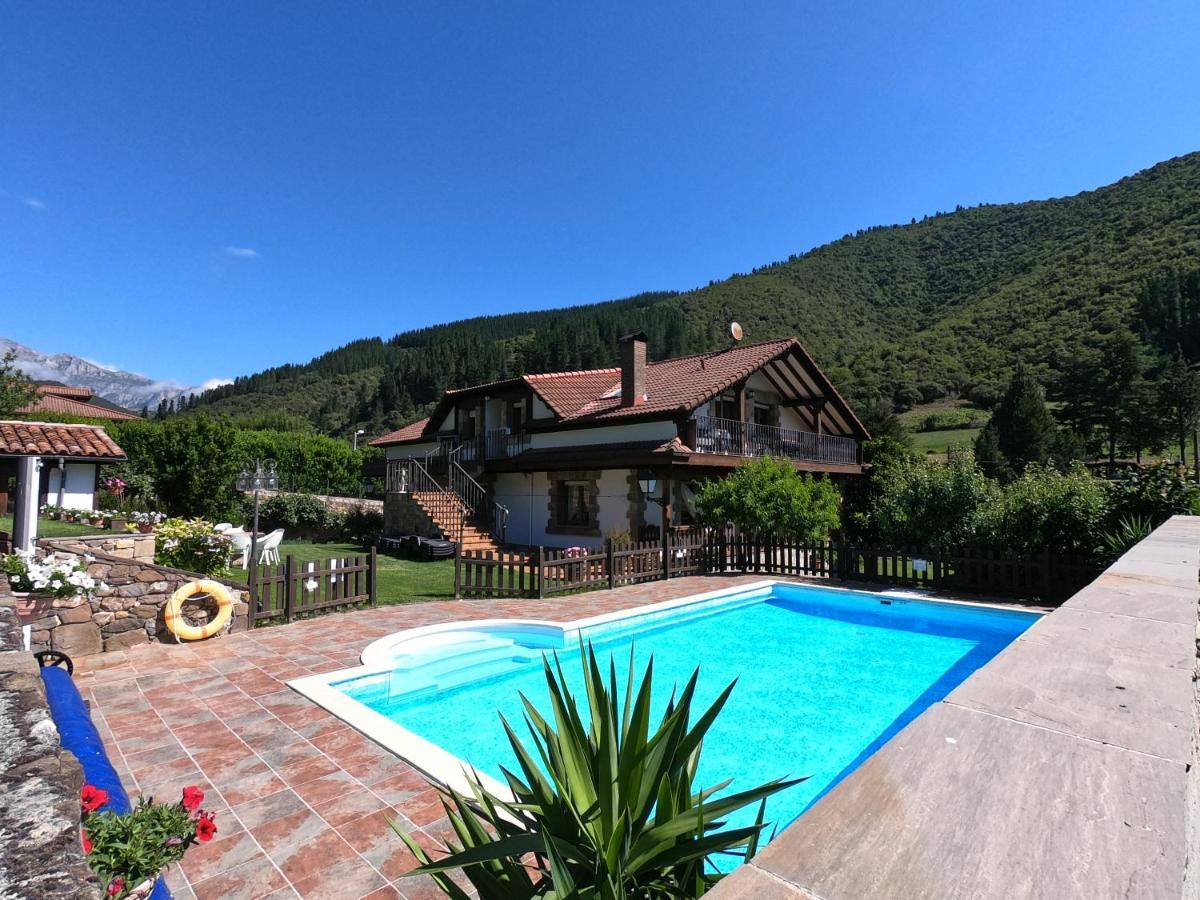 Apartamento Valverde II Potes Exterior foto