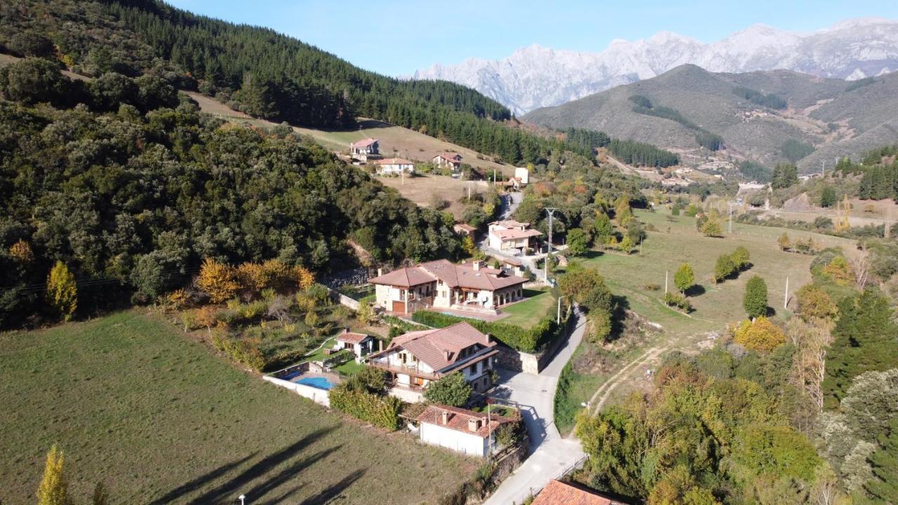 Apartamento Valverde II Potes Exterior foto
